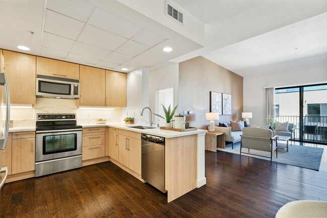 property at 88 Bush St