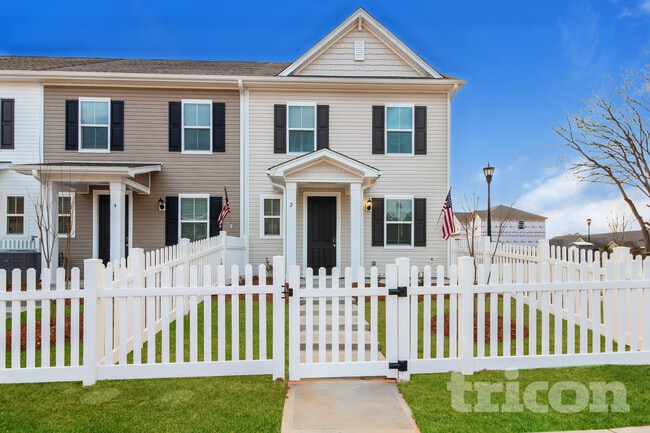 property at 2 Beautyberry St