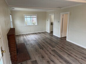 4056 Santa Rita St in Oakland, CA - Building Photo - Building Photo