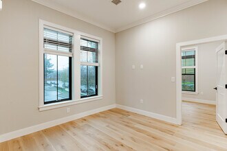 157 Everett St in Boston, MA - Building Photo - Building Photo