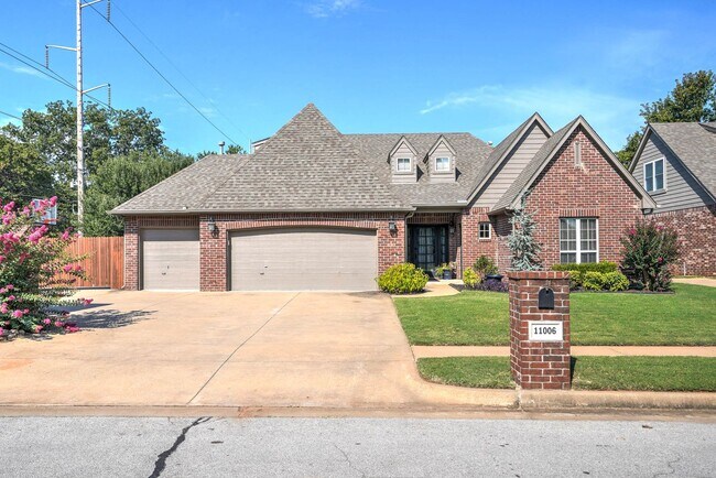 property at 11006 S 86th E Ave