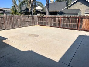 6525 Little Ave in Hughson, CA - Building Photo - Building Photo