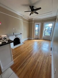 228 Beacon St, Unit 43 in Boston, MA - Building Photo - Building Photo