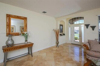 6945-6974 74th St Cir E in Bradenton, FL - Building Photo - Building Photo