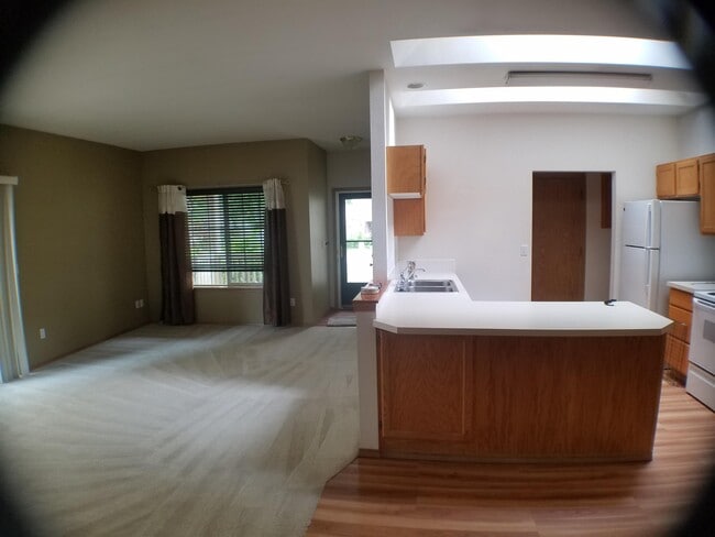 8717 Wallingford Ln NE in Lacey, WA - Building Photo - Building Photo