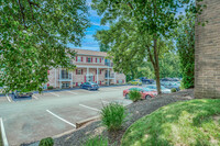 Toll House Apartments in Greensburg, PA - Building Photo - Building Photo