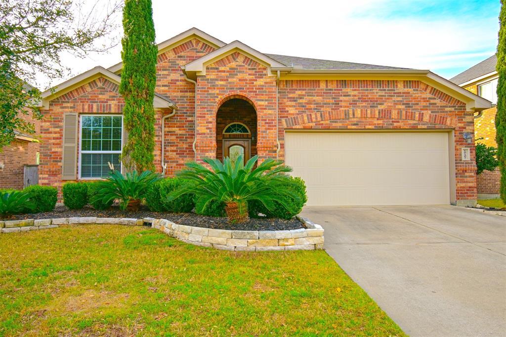 10107 Forrester Trail in Katy, TX - Building Photo