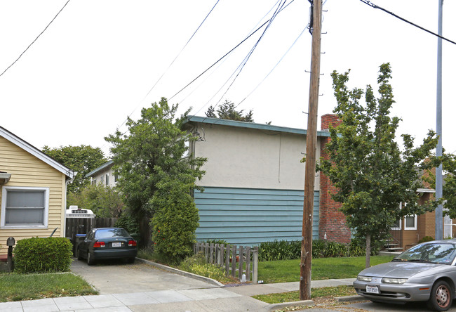 135 S Morrison Ave in San Jose, CA - Building Photo - Building Photo