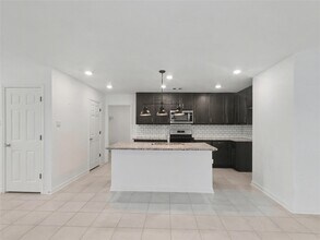 1310 Cardinal Trail in La Marque, TX - Building Photo - Building Photo