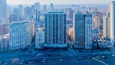 1212 N Lake Shore Dr in Chicago, IL - Building Photo - Building Photo