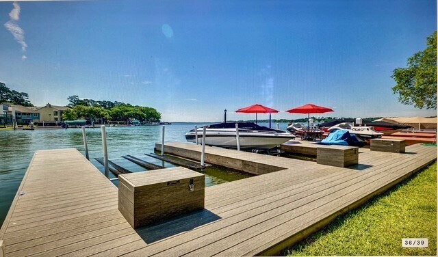 11359 Twain Dr in Montgomery, TX - Building Photo