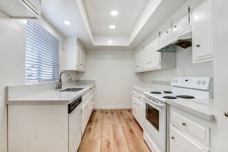 12258 Montana Ave in Los Angeles, CA - Building Photo - Building Photo