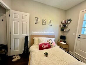 777 Columbia Rd, Unit 2 in Boston, MA - Building Photo - Building Photo