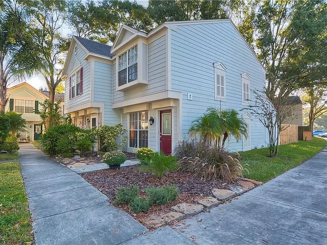 13917 Fletchers Mill Dr in Tampa, FL - Building Photo - Building Photo
