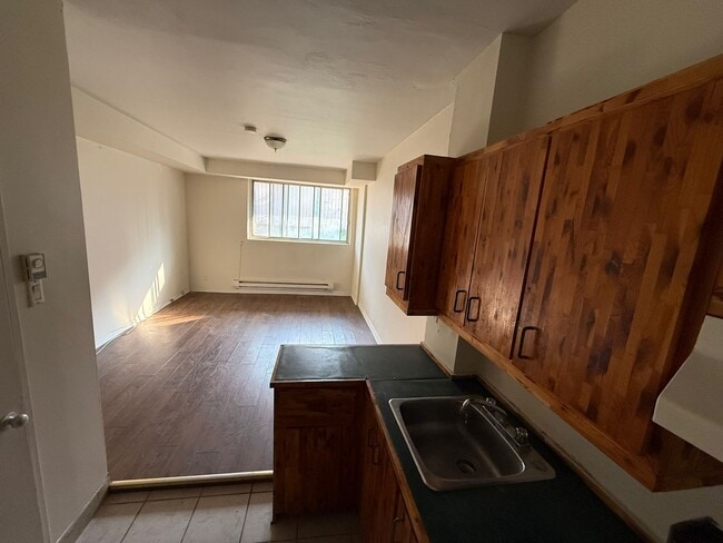 property at 11700 Rue Pasteur