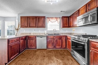 1903 Cobblestone Ct in Conyers, GA - Building Photo - Building Photo