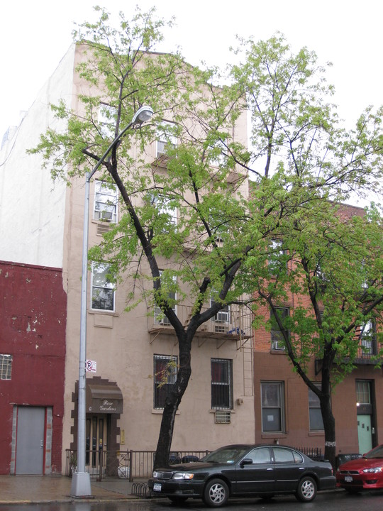 63 Bergen St in Brooklyn, NY - Building Photo