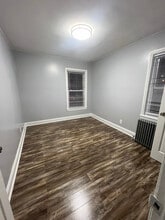 194 Park Ave in East Orange, NJ - Building Photo - Building Photo