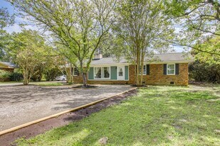 1087 Burcale Rd in Myrtle Beach, SC - Building Photo