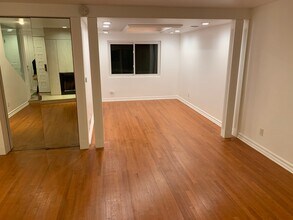 129 Alta Ave, Unit 7 in Santa Monica, CA - Foto de edificio - Building Photo