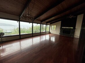 9803 Rainier Ave S in Seattle, WA - Building Photo - Building Photo