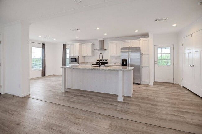property at 920 S Katie Ave
