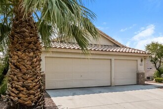 245 Marks St in Henderson, NV - Building Photo - Building Photo