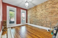 313 E 25th St in Baltimore, MD - Building Photo - Building Photo