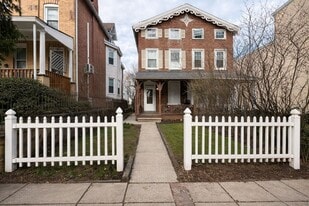 709 W Marshall St in Norristown, PA - Building Photo