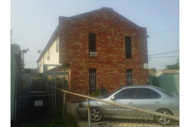 1609 Urquhart St in New Orleans, LA - Foto de edificio