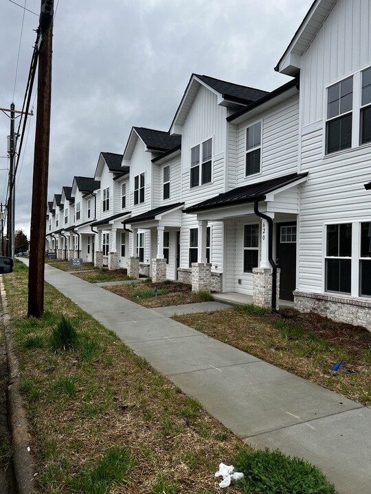 632 W Cemetery St in Salisbury, NC - Building Photo