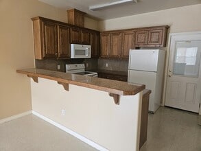 804 N Taylor Rd, Unit 01-002C in Mission, TX - Building Photo - Building Photo