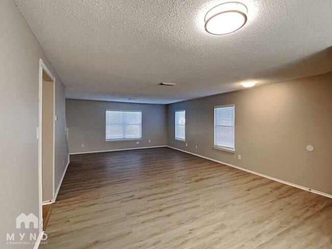 9703 Cameron Creek in San Antonio, TX - Building Photo - Building Photo