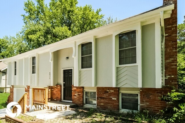 6471 N Delta Ave in Kansas City, MO - Foto de edificio - Building Photo