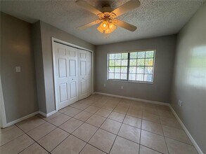 1405 Crystal Ct in Tavares, FL - Building Photo - Building Photo