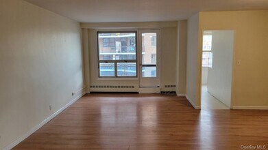 98-20 62nd Dr in Queens, NY - Building Photo - Building Photo