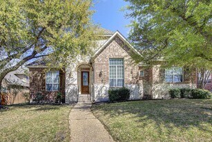 2785 Lake Forest Dr in Round Rock, TX - Building Photo