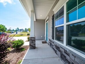 909 Needlerush Rd in Sneads Ferry, NC - Building Photo - Building Photo