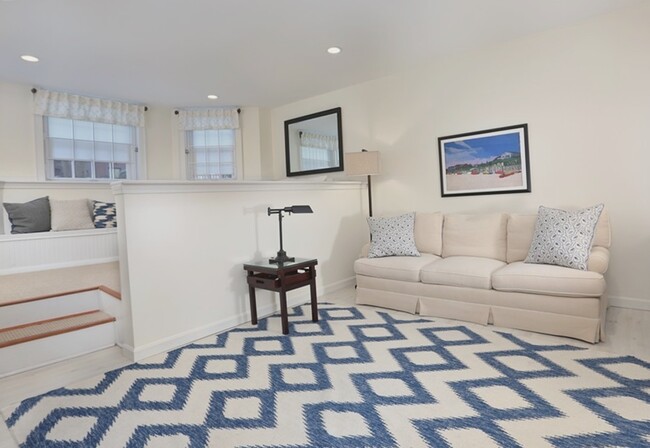 120 Beacon St, Unit 1A in Boston, MA - Building Photo - Building Photo