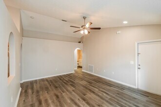 3478 Talisman Drive in Middleburg, FL - Building Photo - Building Photo