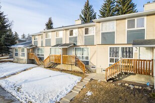 Shawnessy Terrace SW in Calgary, AB - Building Photo