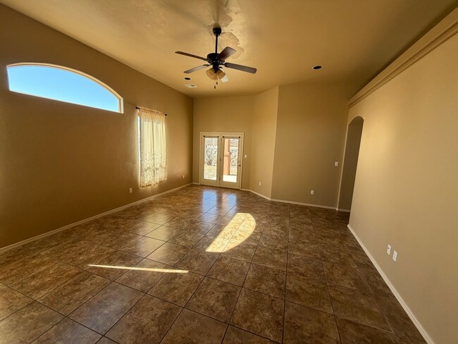 property at 7503 Vista de Oeste Pl
