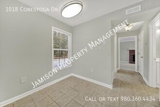 1018 Conestoga Dr in Charlotte, NC - Building Photo - Building Photo