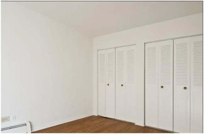 3060 Kathe Ln in Waukegan, IL - Building Photo - Building Photo