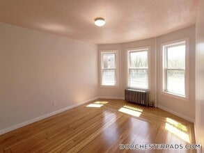 154 Stanwood St in Boston, MA - Building Photo - Building Photo