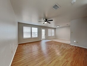 894 Sagewood Trail in San Marcos, TX - Building Photo - Building Photo