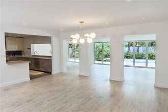 455 NE 55th St in Miami, FL - Building Photo - Building Photo
