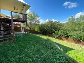 10714 Ranchland Fox in San Antonio, TX - Building Photo - Building Photo