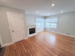 8201 Johnson Cir in Minneapolis, MN - Building Photo - Building Photo