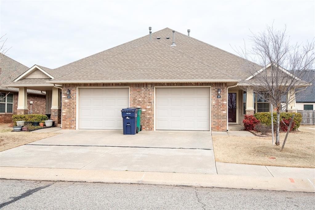 9 SW 137th Terrace in Oklahoma City, OK - Building Photo